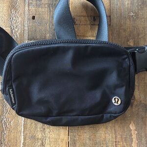 Lululemon Belt Bag Fanny Black